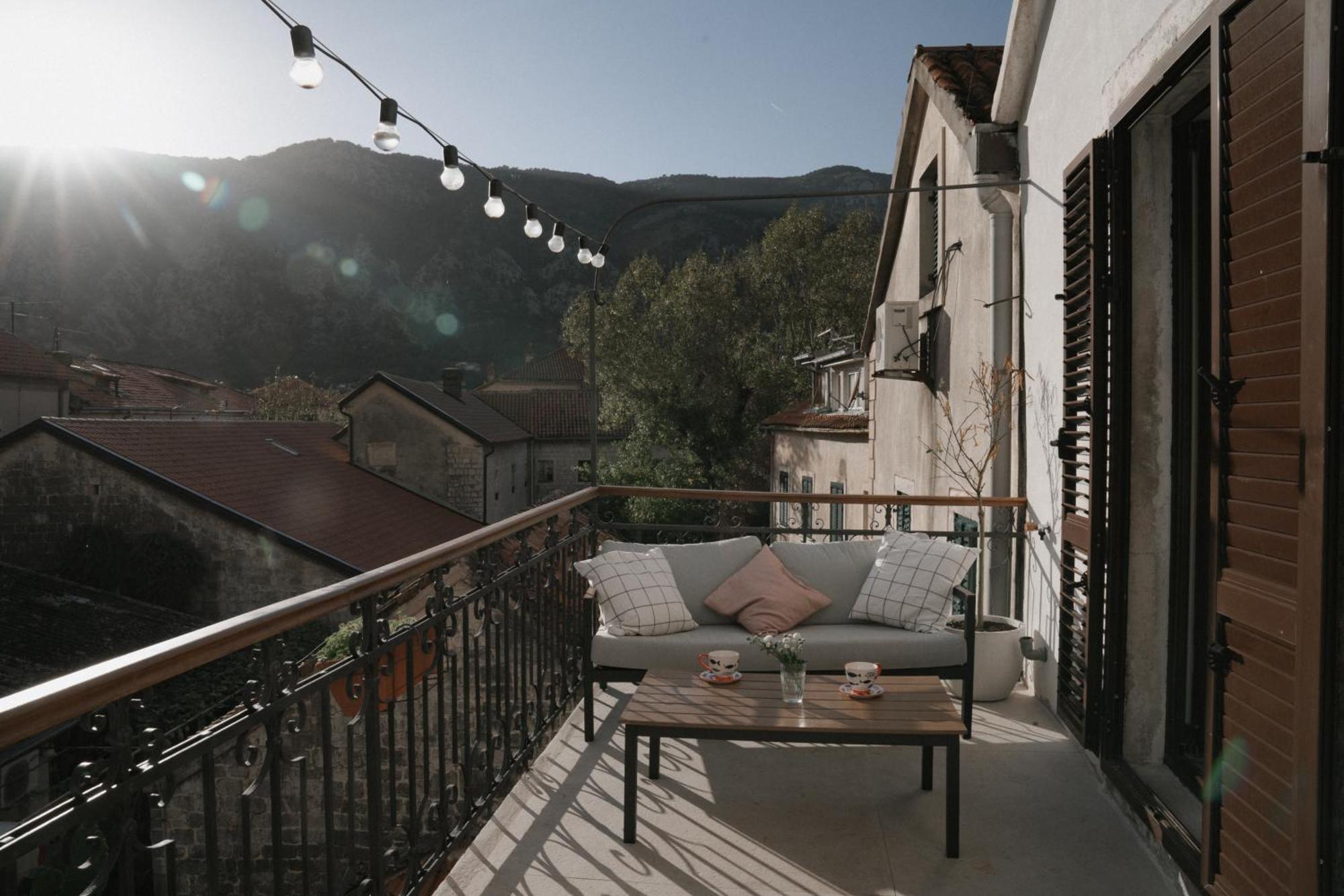 Ferienwohnung Nest 382 Kotor Exterior foto
