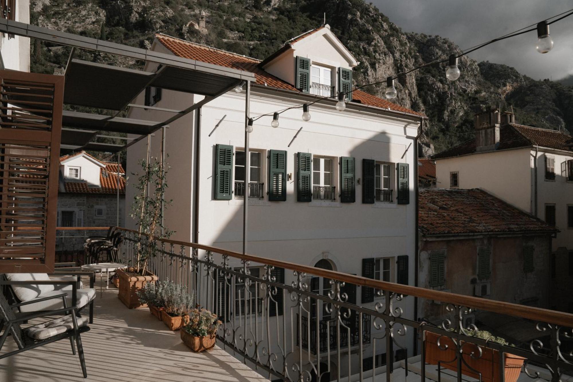 Ferienwohnung Nest 382 Kotor Exterior foto